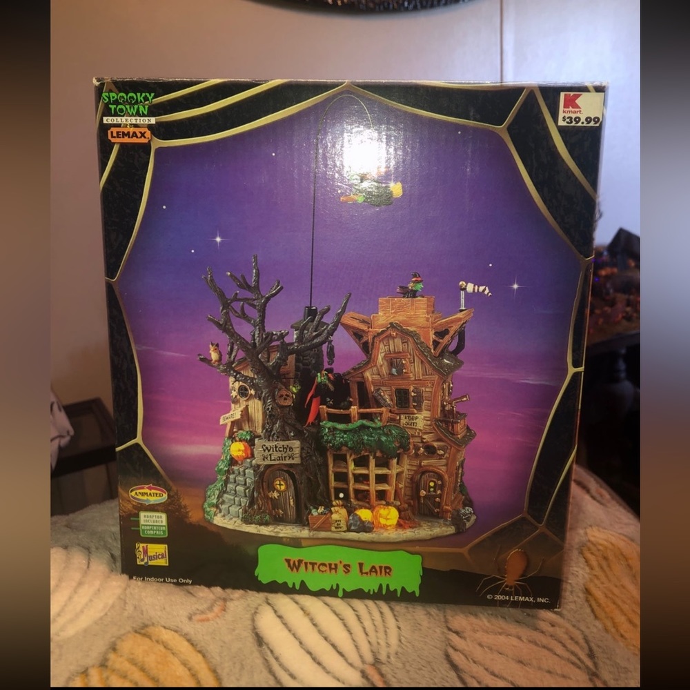 Lemax SpookyTown‎ Witch’s Lair